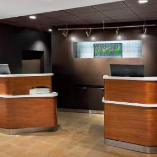 Фотографии гостиницы 
            Courtyard by Marriott Pittsburgh Airport