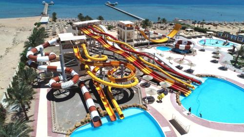 Фотографии гостиницы 
            Nubia Beach Resort & Aqua Park - Hurghada