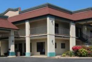 Фотография гостиницы Executive Inn Yanceyville