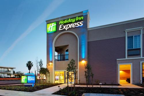 Фотография гостиницы Holiday Inn Express Benicia, an IHG Hotel