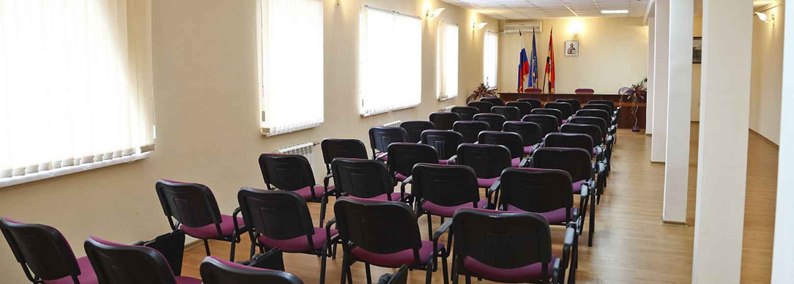 Фотография конференц-зала Конференц-зал на 22 человека