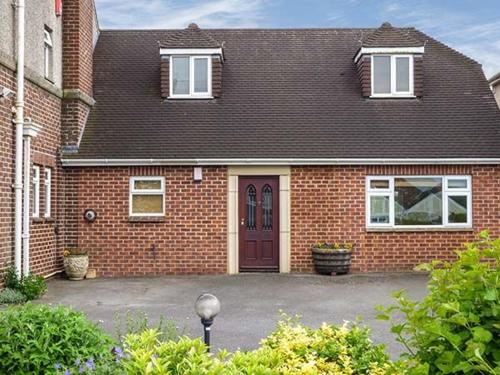 Фотография гостевого дома Muskoka Lodge