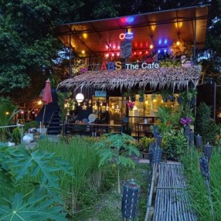 Фотография хостела Do Dee Cafe Bangkok Hostel