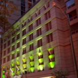 Фотография гостиницы Courtyard by Marriott Chicago Downtown/River North