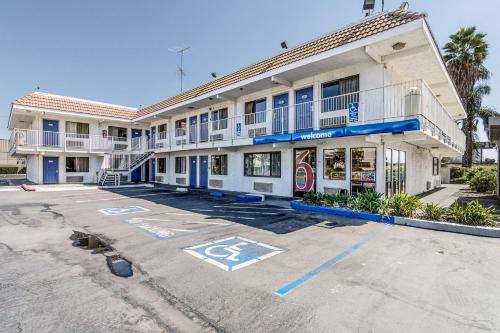 Фотография гостиницы Motel 6-Modesto, CA