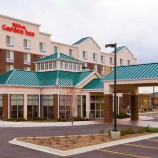 Фотографии гостиницы 
            Hilton Garden Inn Naperville/Warrenville