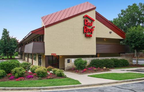 Фотографии мини отеля 
            Red Roof Inn Greensboro Coliseum