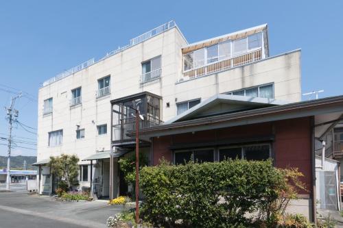 Фотографии мини отеля
OYO Ryokan Hamanako no Yado Kosai