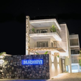 Фотография гостевого дома Beachcove Apartment 2