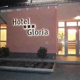 Фотографии гостиницы 
            Hotel Gloria