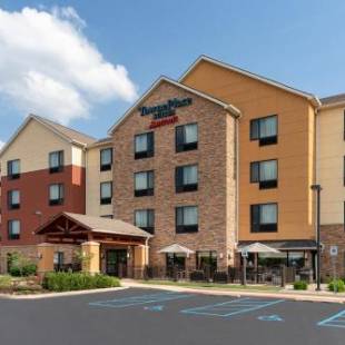 Фотографии гостиницы 
            TownePlace Suites Fort Wayne North