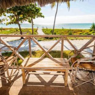 Фотографии гостиницы 
            Hotel on the Rock Zanzibar