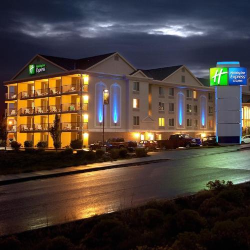 Фотографии гостиницы 
            Holiday Inn Express Hotel & Suites Richland