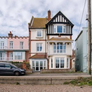 Фотография гостевого дома Tower House, Aldeburgh