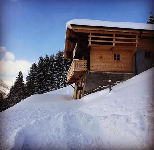 Фотография гостевого дома Boutique Chalet Panoramic Views Hot Tub