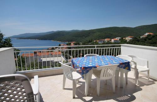 Фотография гостевого дома Apartments with a parking space Rabac, Labin - 2340