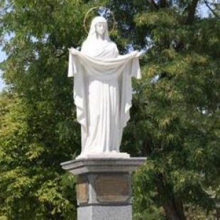 Фотография памятника Скульптура Божьей Матери