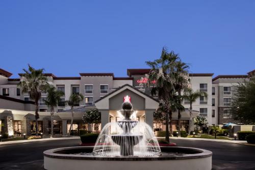 Фотография гостиницы Hilton Garden Inn Phoenix/Avondale