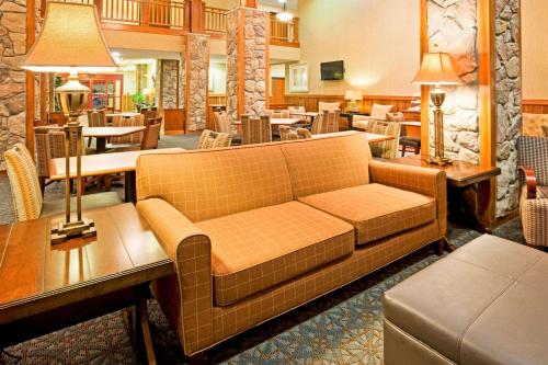 Фотография гостиницы Comfort Inn & Suites Mountain Iron and Virginia