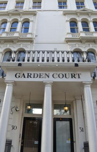 Фотографии гостиницы 
            Garden Court Hotel