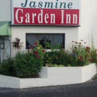 Фотография мотеля Jasmine Garden Inn - Lake City