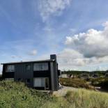 Фотография гостевого дома Modern Holiday Home with Terrace in Bergen aan Zee