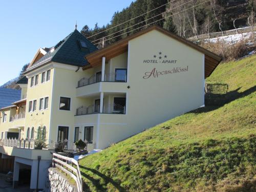 Фотографии апарт отеля 
            Hotel Apart Alpenschlössl