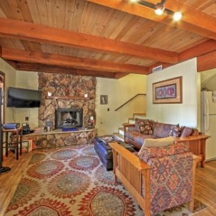 Фотография гостевого дома Big Bear Retreat with Porch and Yard Near Snow Summit!