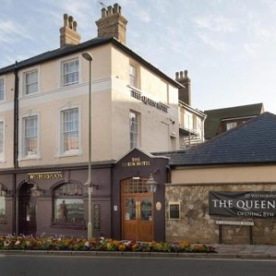 Фотография гостиницы The Queen Hotel Wetherspoon