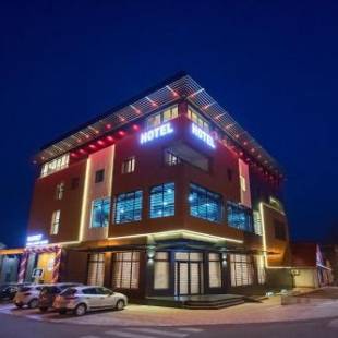 Фотография гостиницы Garnet Hotel & Event Centar