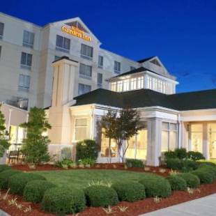 Фотографии гостиницы 
            Hilton Garden Inn Charlotte North