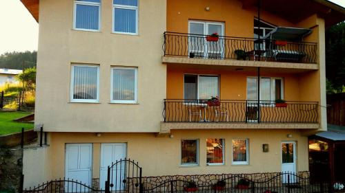 Фотография гостевого дома Къща за гости МЕЛИСА