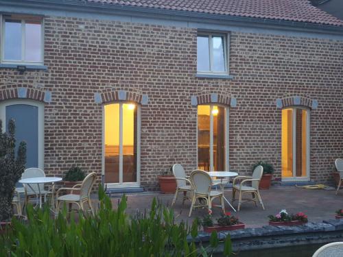 Фотография гостевого дома Graceful Holiday Home in Geetbets with Patio