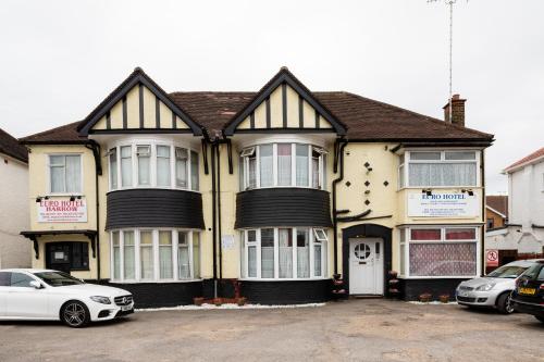 Фотография мини отеля Euro Hotel Harrow