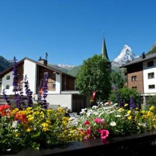 Фотографии гостиницы 
            Matterhorn Lodge Hotel & Appartements