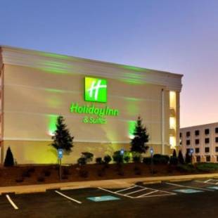 Фотографии гостиницы 
            Holiday Inn & Suites Atlanta Airport North, an IHG Hotel