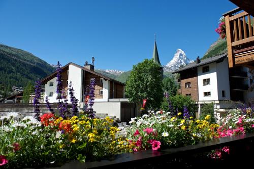 Фотография гостиницы Matterhorn Lodge Hotel & Appartements