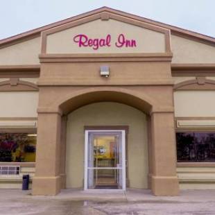 Фотографии гостиницы 
            Regal Inn Coffeyville