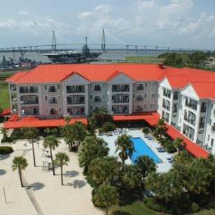 Фотографии гостиницы 
            Harborside at Charleston Harbor Resort and Marina