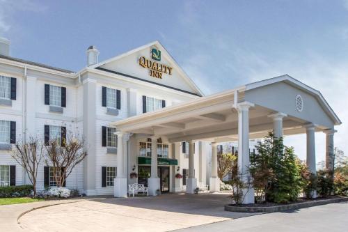 Фотографии гостиницы 
            Quality Inn Greeneville