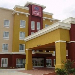 Фотография гостиницы Comfort Suites near Tanger Outlet Mall