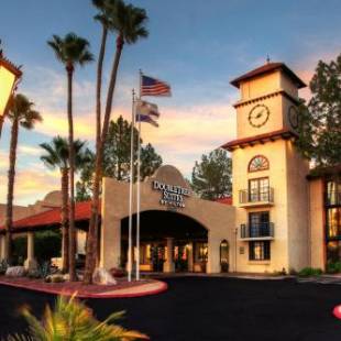 Фотографии гостиницы 
            DoubleTree Suites by Hilton Tucson Airport