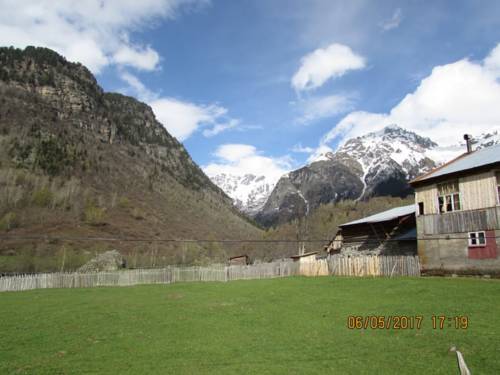 Фотография гостевого дома В Жабеши Лали