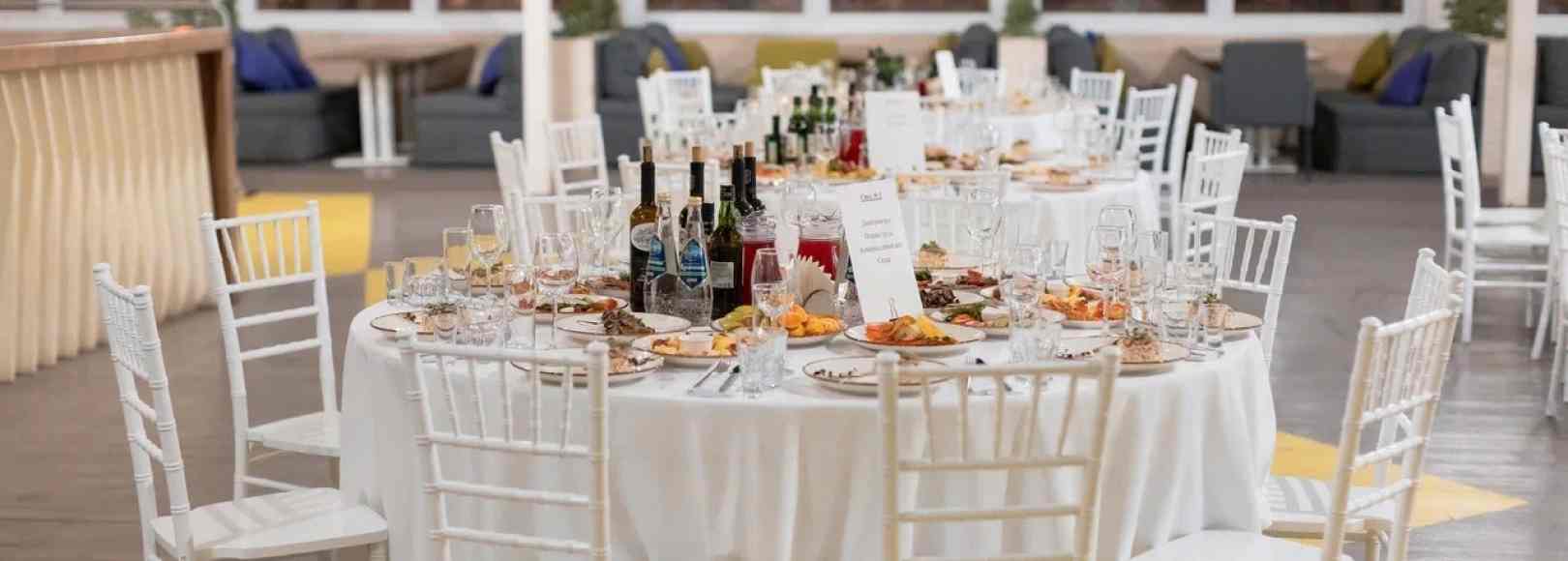 Фотография банкетного зала Зал ресторана-террасы Аляска