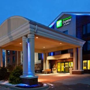 Фотографии гостиницы 
            Holiday Inn Express & Suites Tell City, an IHG Hotel