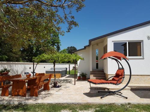 Фотография гостевого дома Holiday Home Kerniat