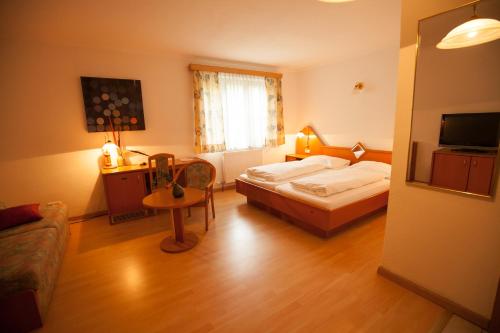 Фотография гостевого дома Gasthof Pöchhacker