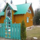 Фотография гостевого дома Chalets de la Riviere Sacacomie