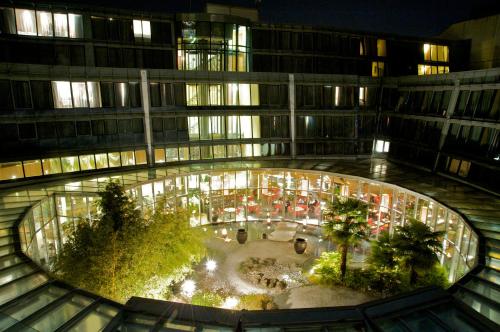 Фотография гостиницы Alpha-Palmiers by Fassbind