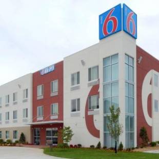 Фотографии гостиницы 
            Motel 6-Tulsa, OK